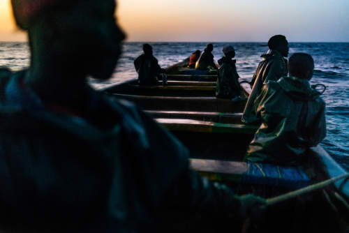 Alfredo Cáliz exhibiting at Galerie du Fleuve in Saint-Louis, Senegal