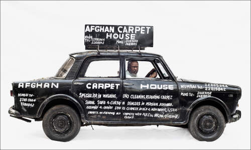 Martin Roemers exhibiting ‘Homo Mobilis’ at Kunsthal in Rotterdam, Netherlands