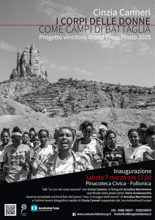 Cinzia Canneri exhibiting in Follonica, Italy